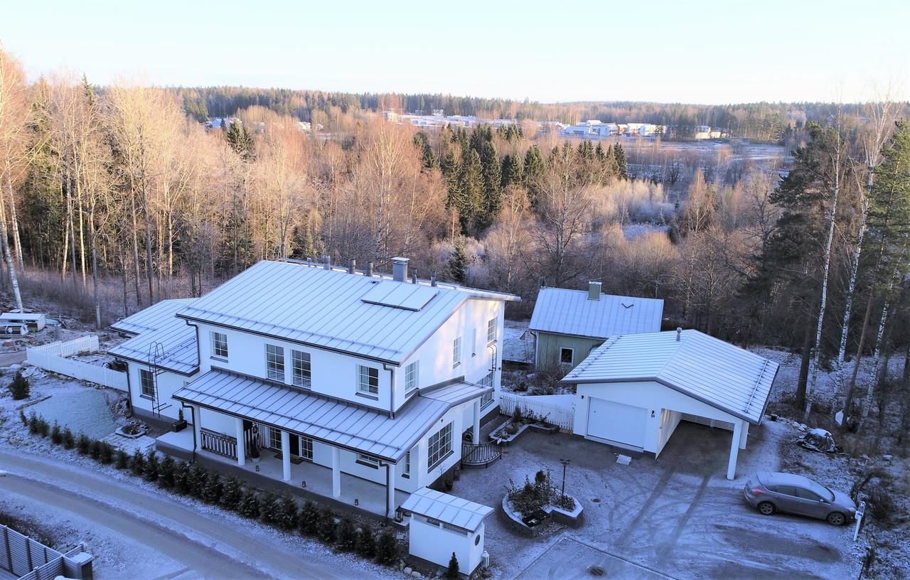 Отели типа «постель и завтрак» Villa Jokivarsi Bed & Breakfast Вантаа-6