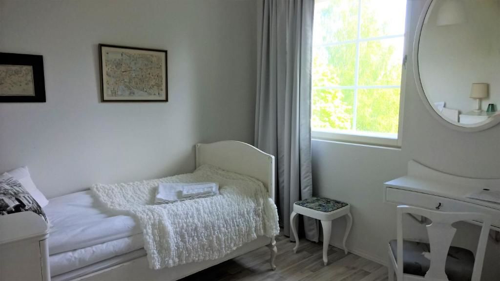 Отели типа «постель и завтрак» Villa Jokivarsi Bed & Breakfast Вантаа-34